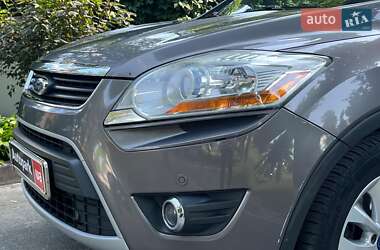 Внедорожник / Кроссовер Ford Kuga 2011 в 