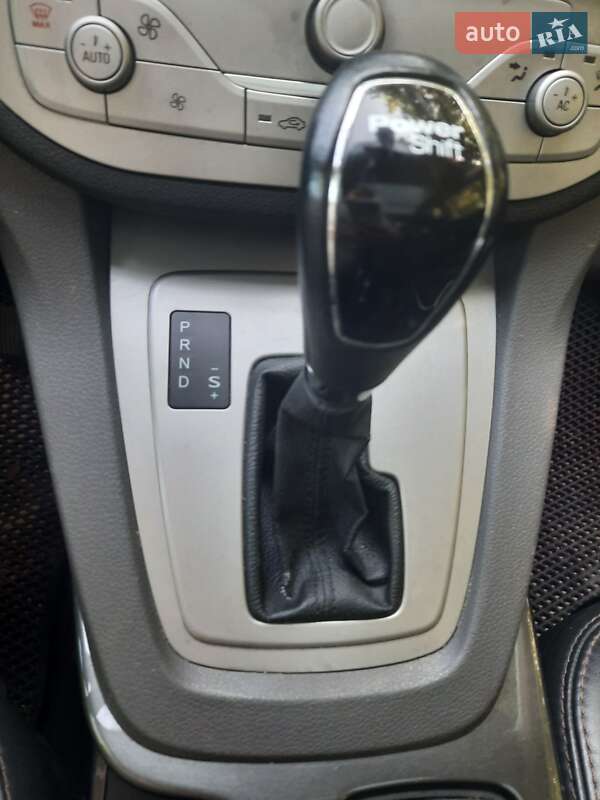 Позашляховик / Кросовер Ford Kuga 2011 в Вараші фото 3 Позашляховик / Кросовер Ford Kuga 2011 в Вараші