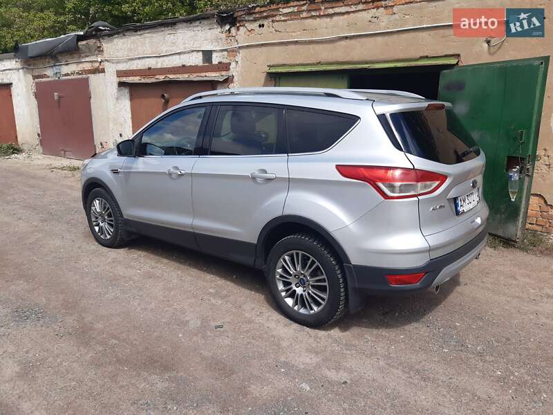 Внедорожник / Кроссовер Ford Kuga 2013 в Коростене