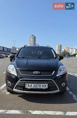 Внедорожник / Кроссовер Ford Kuga 2012 в 