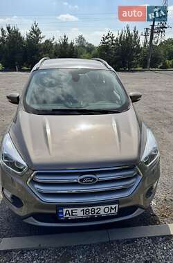 Позашляховик / Кросовер Ford Kuga 2019 в Дніпрі