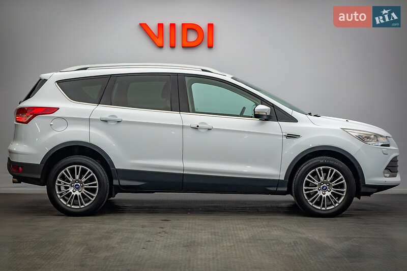 Внедорожник / Кроссовер Ford Kuga 2013 в Киеве
