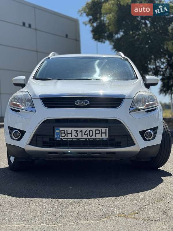 Внедорожник / Кроссовер Ford Kuga 2011 в Одессе фото 2 Внедорожник / Кроссовер Ford Kuga 2011 в Одессе