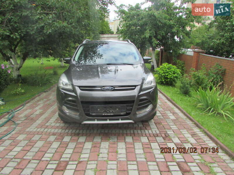 Внедорожник / Кроссовер Ford Kuga 2015 в Львове