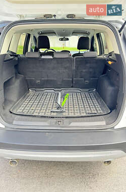 Внедорожник / Кроссовер Ford Kuga 2014 в 