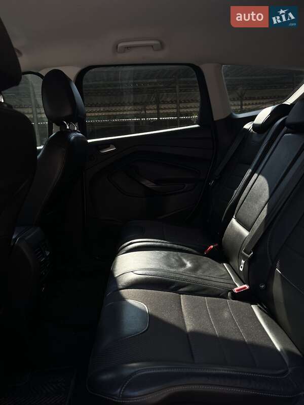Внедорожник / Кроссовер Ford Kuga 2013 в Одессе