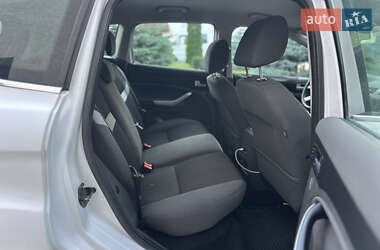 Внедорожник / Кроссовер Ford Kuga 2010 в 
