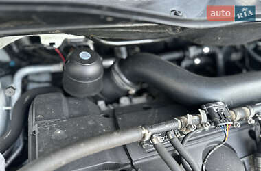 Внедорожник / Кроссовер Ford Kuga 2010 в 