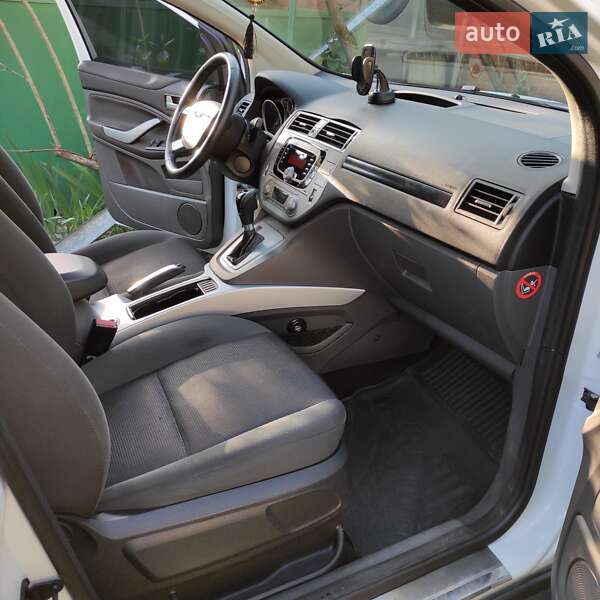 Внедорожник / Кроссовер Ford Kuga 2012 в Баре фото 12 Внедорожник / Кроссовер Ford Kuga 2012 в Баре