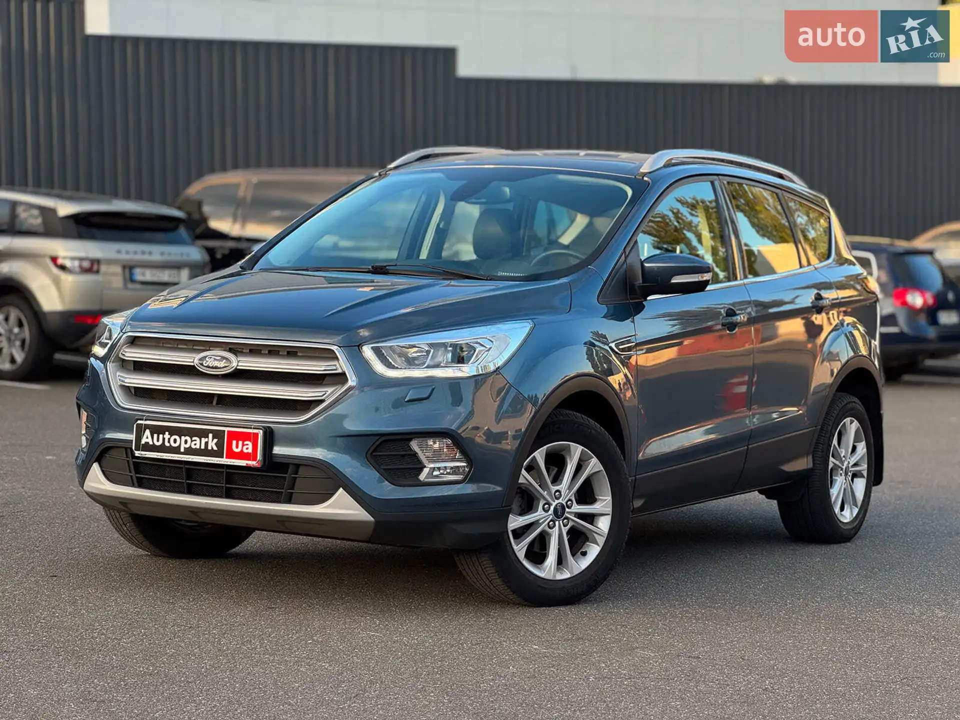 2019 Ford Kuga - фото 1