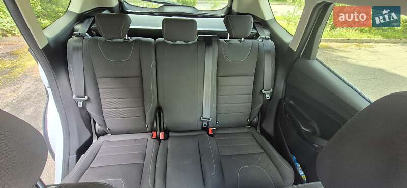 Внедорожник / Кроссовер Ford Kuga 2014 в Машевке