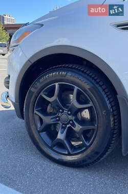 Внедорожник / Кроссовер Ford Kuga 2011 в 