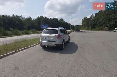 Внедорожник / Кроссовер Ford Kuga 2011 в 