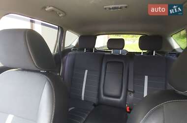 Внедорожник / Кроссовер Ford Kuga 2011 в 