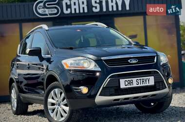 Позашляховик / Кросовер Ford Kuga 2011 в Стрию
