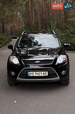 Внедорожник / Кроссовер Ford Kuga 2011 в 