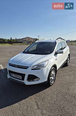 Позашляховик / Кросовер Ford Kuga 2013 в Луцьку