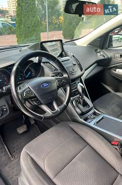 Внедорожник / Кроссовер Ford Kuga 2017 в Житомире