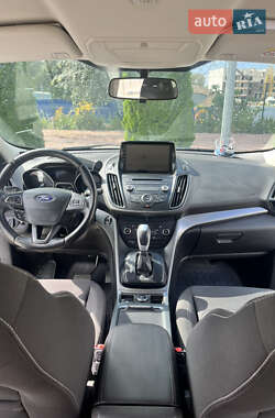 Внедорожник / Кроссовер Ford Kuga 2017 в Житомире