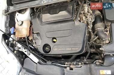 Внедорожник / Кроссовер Ford Kuga 2013 в 
