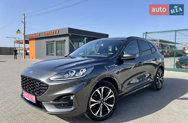 Внедорожник / Кроссовер Ford Kuga 2020 в Лопатине
