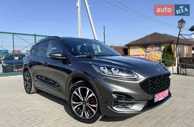 Внедорожник / Кроссовер Ford Kuga 2020 в 
