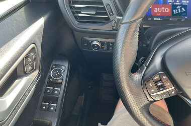 Внедорожник / Кроссовер Ford Kuga 2020 в 