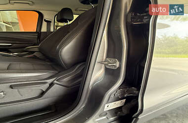 Позашляховик / Кросовер Ford Kuga 2013 в Львові