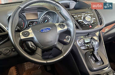 Позашляховик / Кросовер Ford Kuga 2013 в Львові