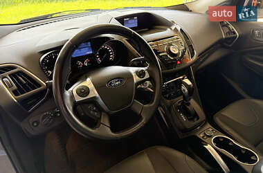 Позашляховик / Кросовер Ford Kuga 2013 в Львові