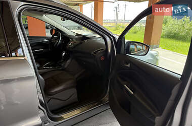 Позашляховик / Кросовер Ford Kuga 2013 в Львові