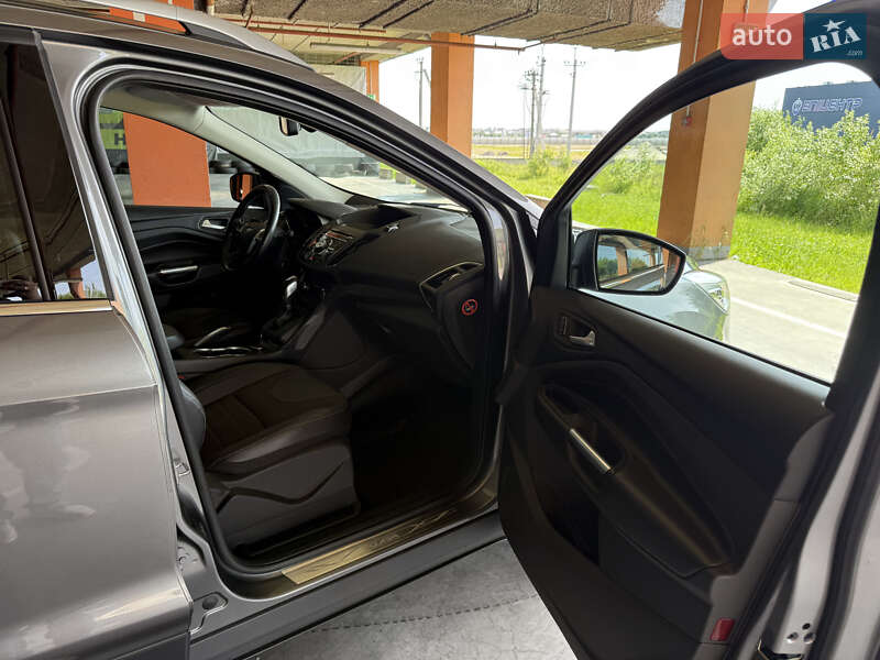 Внедорожник / Кроссовер Ford Kuga 2013 в Львове