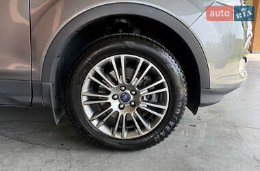 Позашляховик / Кросовер Ford Kuga 2013 в Львові