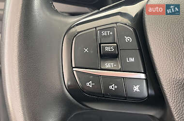 Внедорожник / Кроссовер Ford Kuga 2021 в 