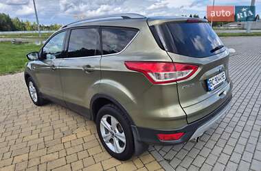 Внедорожник / Кроссовер Ford Kuga 2013 в 