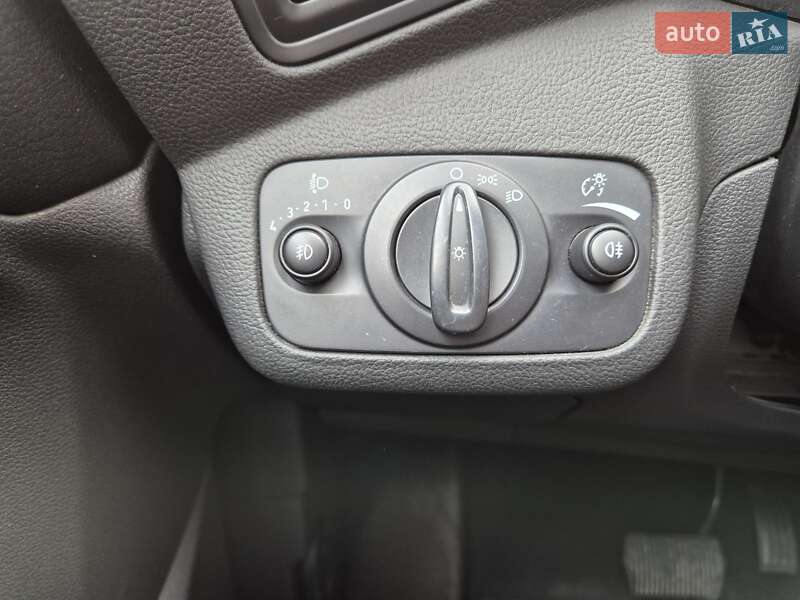 Позашляховик / Кросовер Ford Kuga 2013 в Львові