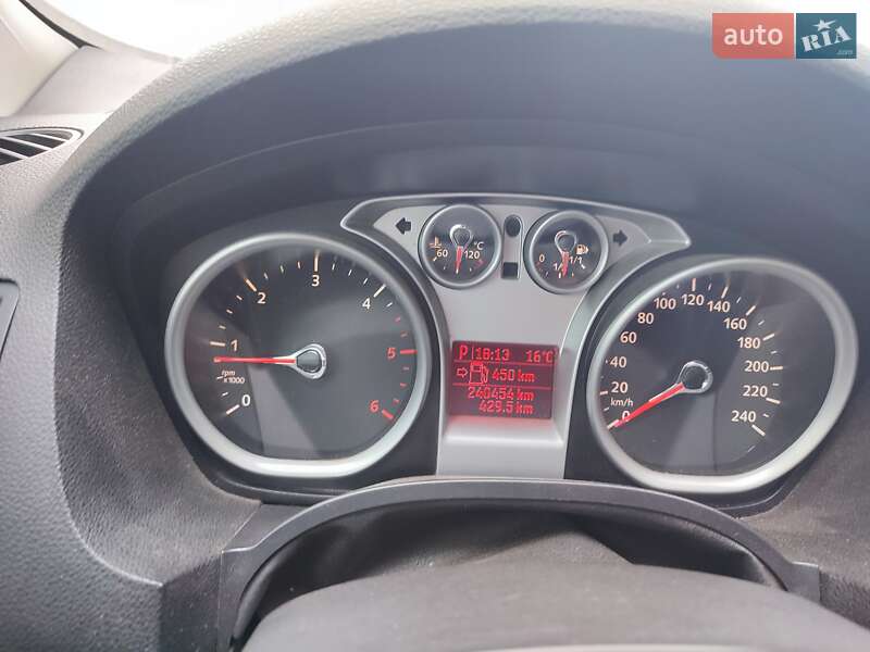 Внедорожник / Кроссовер Ford Kuga 2012 в Виннице