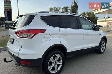 Внедорожник / Кроссовер Ford Kuga 2013 в 