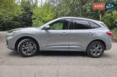 Позашляховик / Кросовер Ford Kuga 2021 в Києві