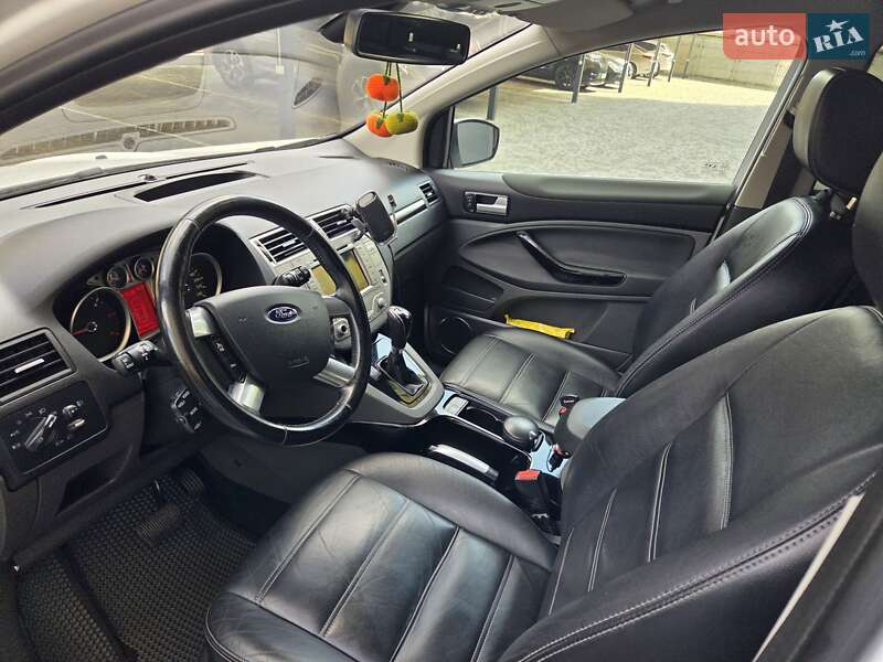 Внедорожник / Кроссовер Ford Kuga 2012 в Днепре