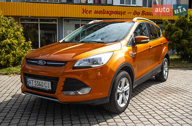Внедорожник / Кроссовер Ford Kuga 2015 в 