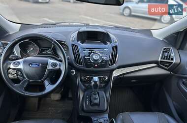 Внедорожник / Кроссовер Ford Kuga 2014 в 