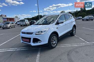 Внедорожник / Кроссовер Ford Kuga 2014 в 