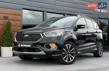 Внедорожник / Кроссовер Ford Kuga 2017 в Ровно