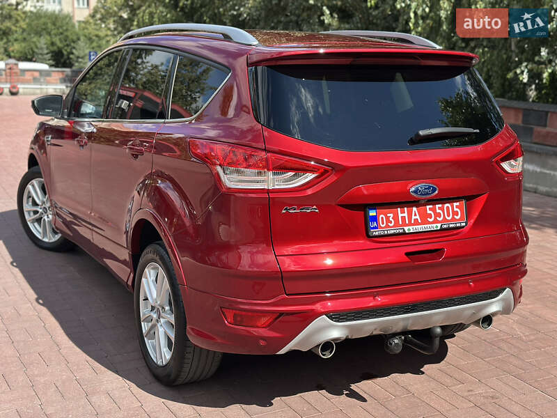 Внедорожник / Кроссовер Ford Kuga 2015 в Ровно