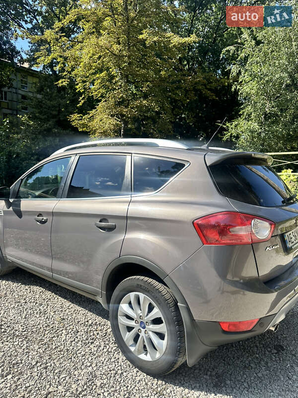 Внедорожник / Кроссовер Ford Kuga 2012 в Днепре