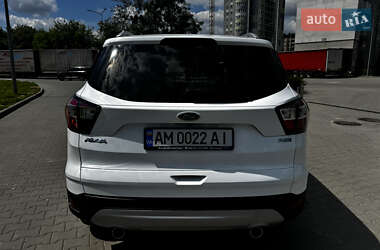 Внедорожник / Кроссовер Ford Kuga 2018 в 