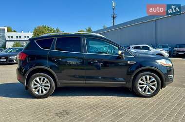 Внедорожник / Кроссовер Ford Kuga 2011 в 