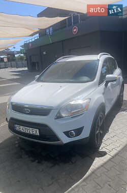 Позашляховик / Кросовер Ford Kuga 2012 в Чернівцях
