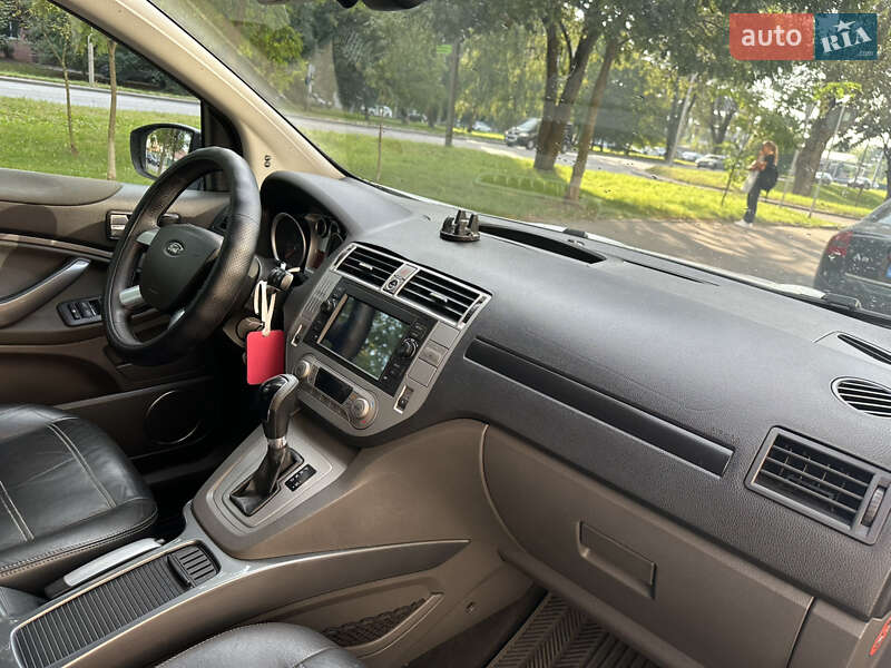 Внедорожник / Кроссовер Ford Kuga 2010 в Львове